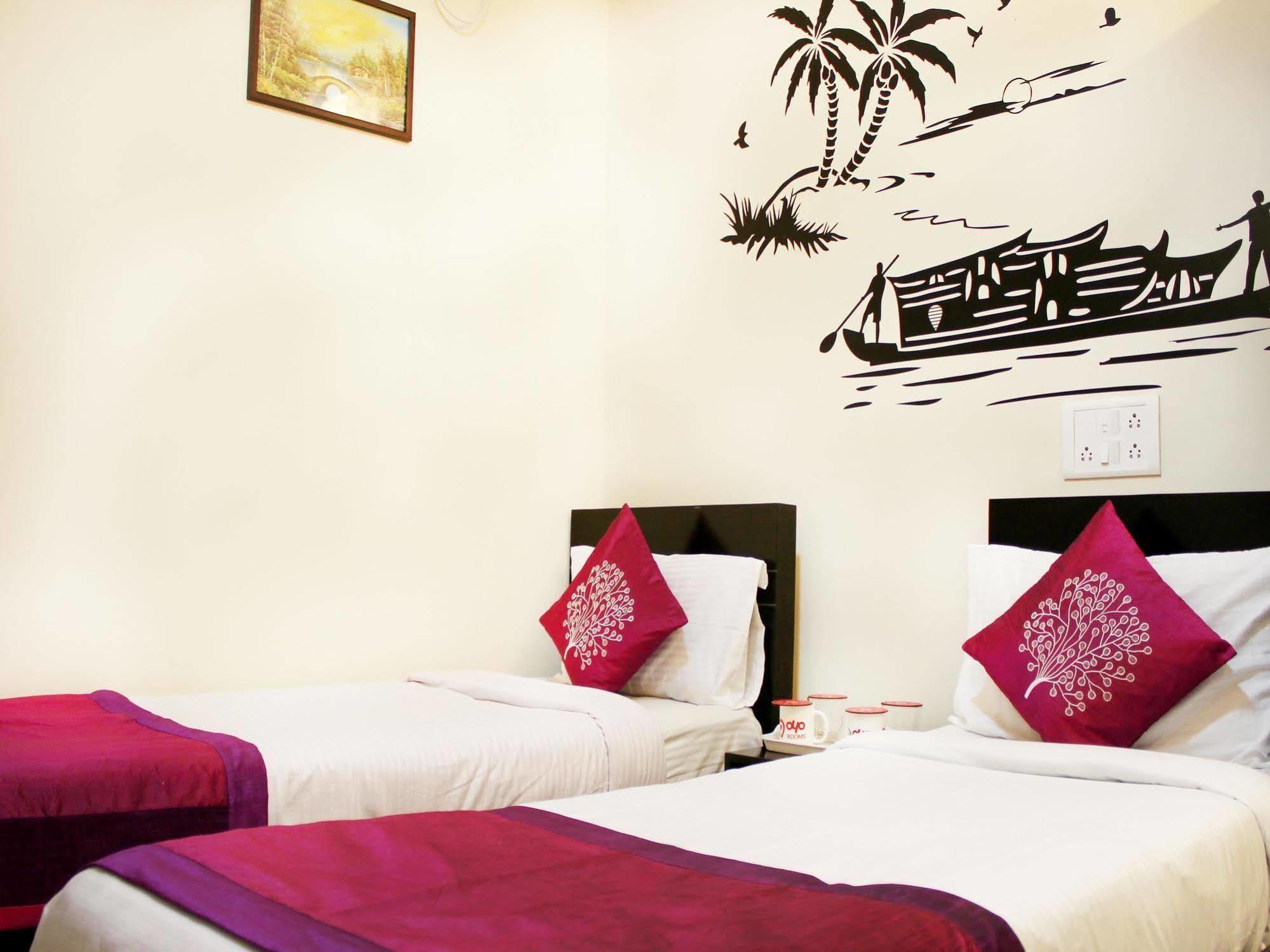 Itsy By Treebo - Palm Emirates Hotel Bangalore Eksteriør billede